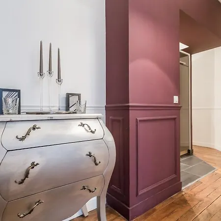 Διαμέρισμα Cosy Champs-elysees Ternes Flat For 4 *