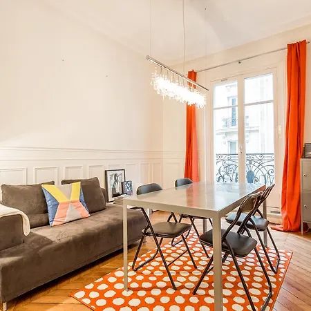 Διαμέρισμα Cosy Champs-elysees Ternes Flat For 4