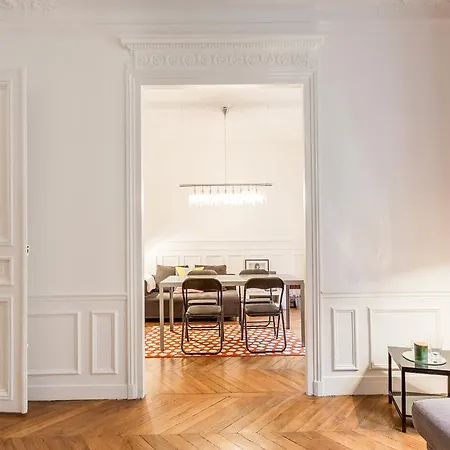 Διαμέρισμα Cosy Champs-elysees Ternes Flat For 4 *